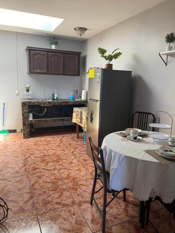 Relax In Downtown Alajuela 5 Min Near The Airportアパートメント エクステリア 写真